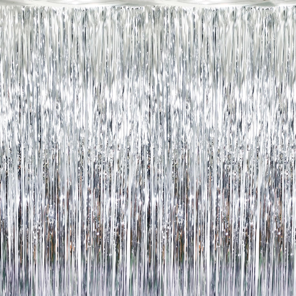 GOER 3.2 ft x 8.2 ft Metallic Tinsel Foil Fringe Curtains Party Photo Backdrop Party Streamers for Birthday,Graduation,New Year Eve Decorations Wedding Decor (Silver,5 pcs)
