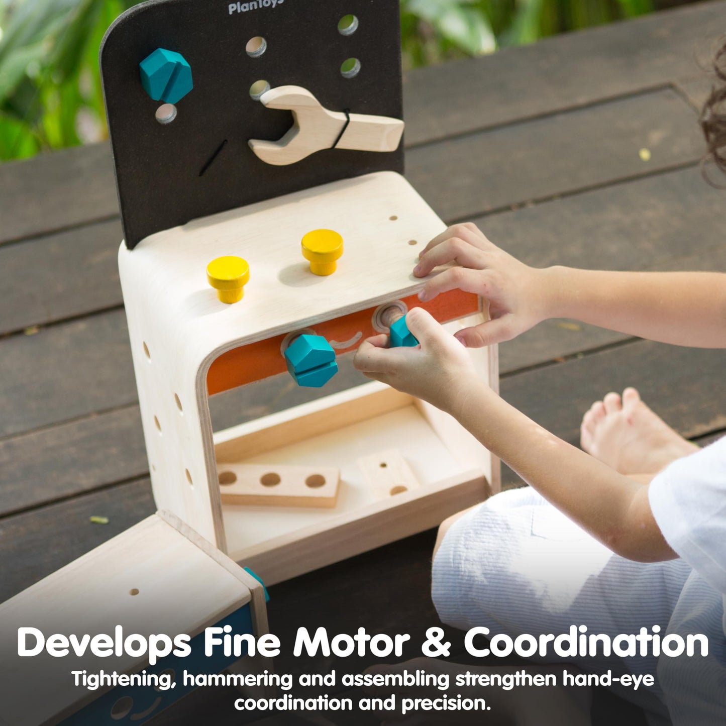 PlanToys® Wooden Tool Bench for Kids | Pretend Play Construction Toy with Tools & Accessories | Educational STEM Toy for Toddlers | Montessori Fine Motor Skills Workbench Playset