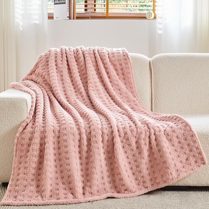 NEWCOSPLAY Super Soft Queen Blanket Pink Premium Silky Flannel Fleece 3D Waffle Checkered Lightweight Bed Blanket All Season Use (Pink, Queen(90"x90"))