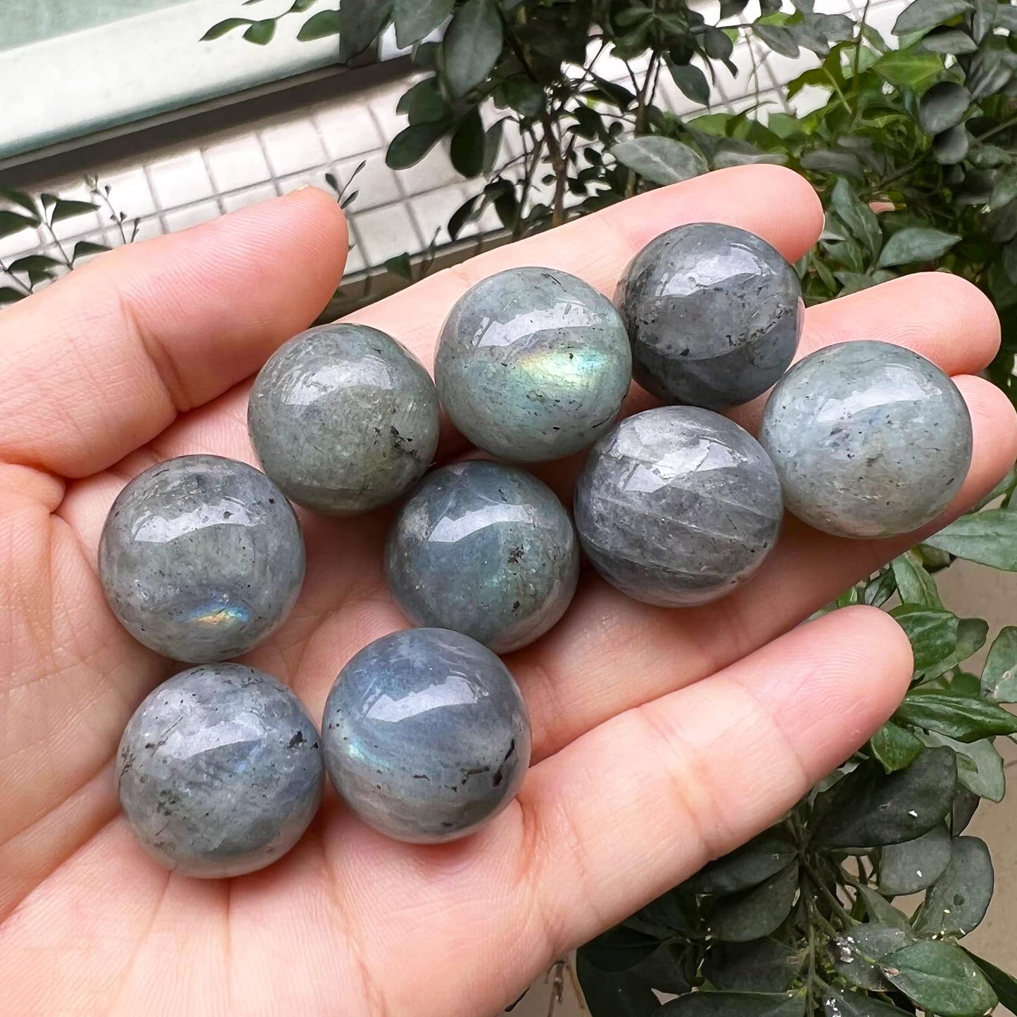 Fekuar 5 Pcs Moonstone Crystal Sphere Ball Set, Polished Healing Energy Mineral Gemstone Balls for Reiki Chakra Decoration Fengshui 20mm