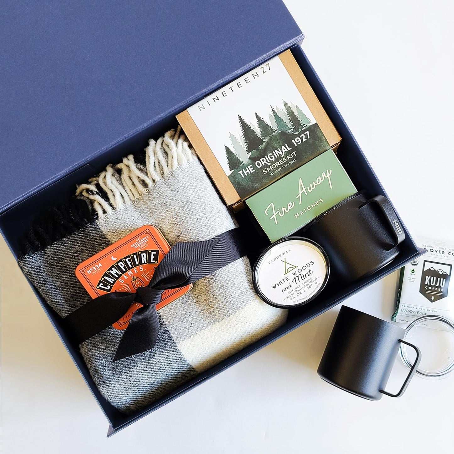 Aimyoo Navy Blue Magnetic Gift Boxes with Lids 10.5x7x3 in, Medium Bridesmaid Groomsman Proposal Box, Rectangle Collapsible Box for Present Graduation Birthday Storage 5 Pack