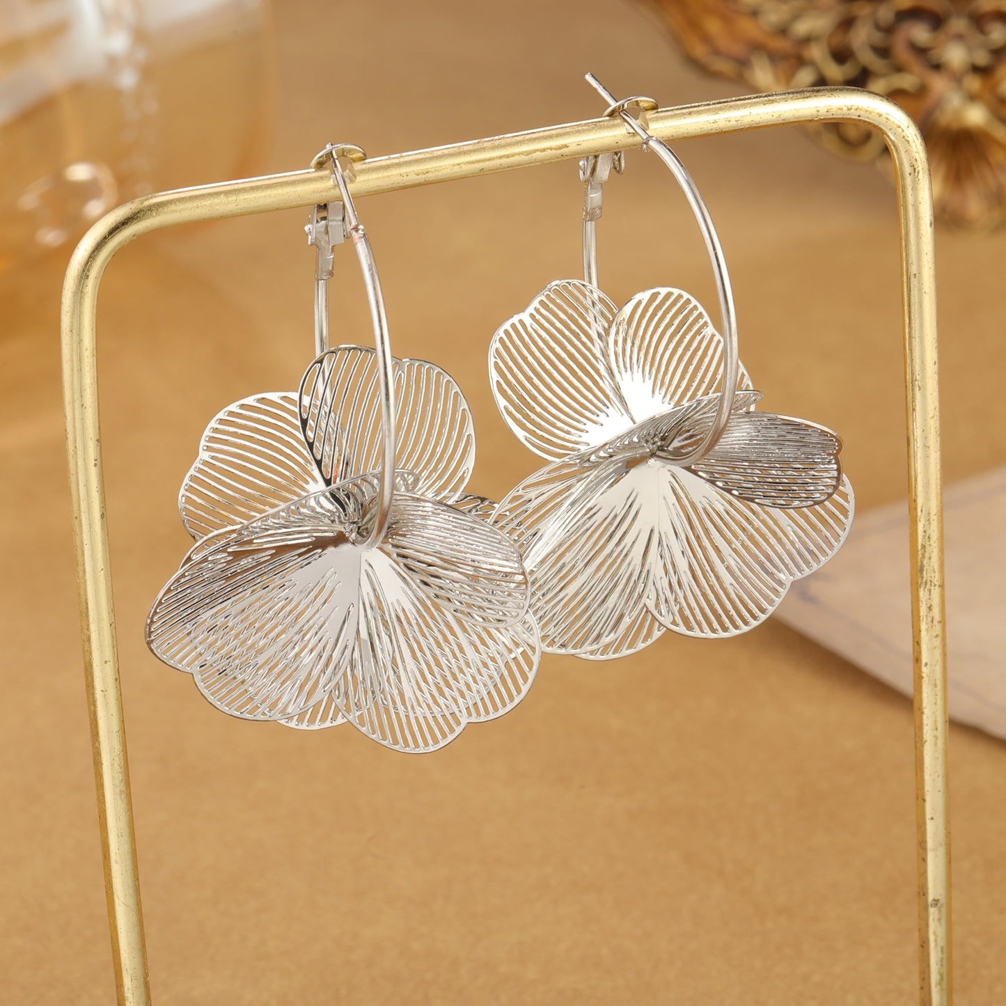Dangle Flower Earrings for Women Statement Trendy Hoop Earring Floral Drop Earrings Jewelry (Silver)