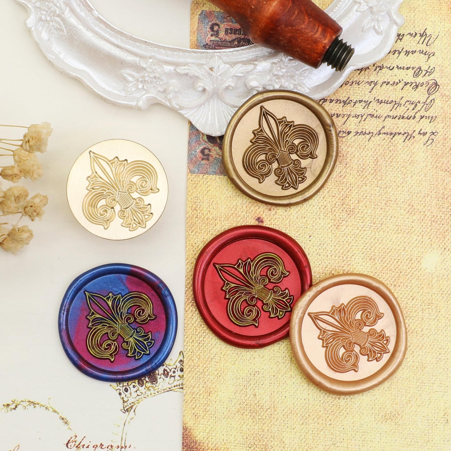 SWANGSA Fleur de Lis Wax Seal Stamp Kit with 200pcs Sealing Wax Beads, Great for Embellishment of Wedding Invitations, Wine Packages, Gift Wraps