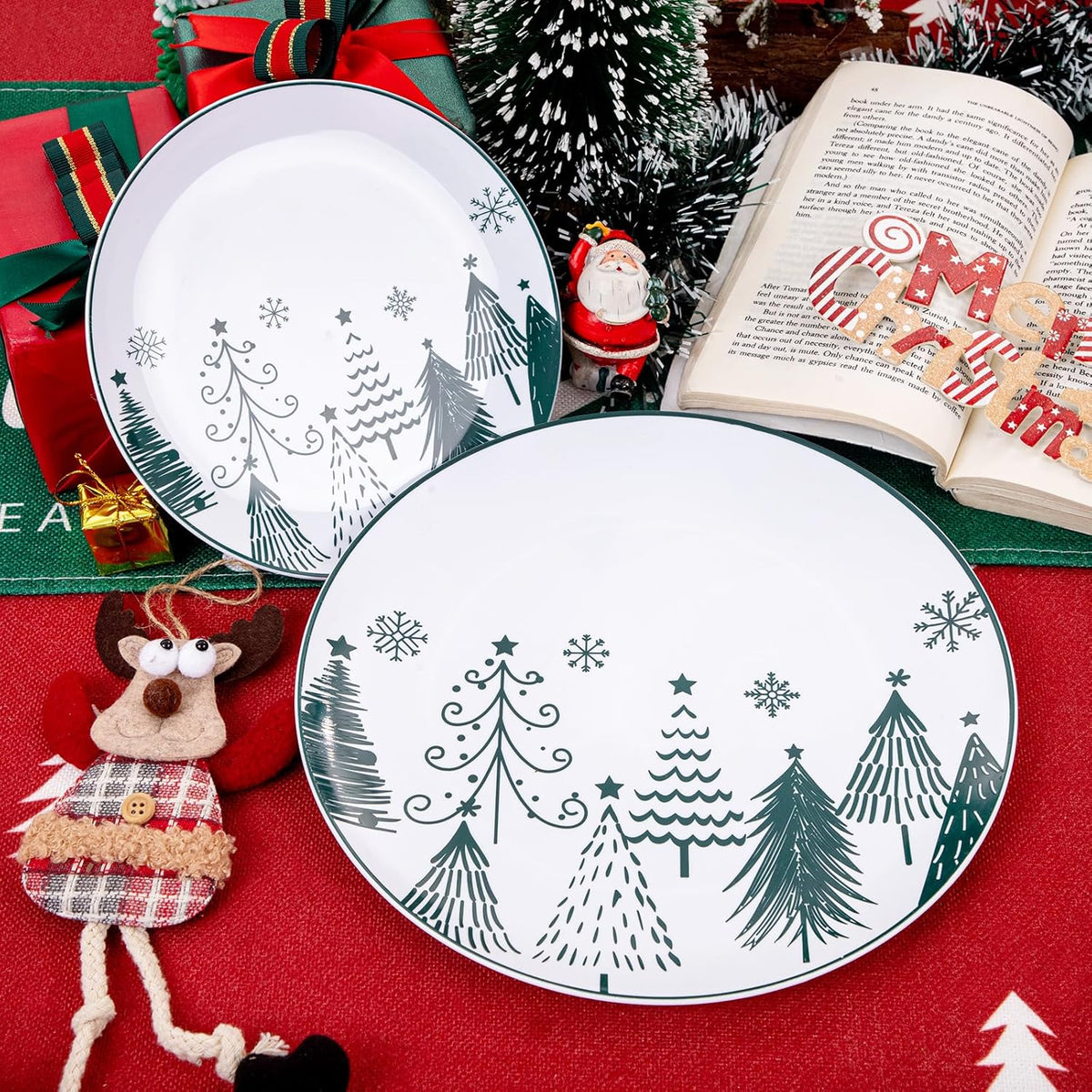 FLOWERCAT 100PCS Christmas Plates & Christmas Tree Plates - Heavy Duty Christmas Plastic Plates Disposable for Party - Include 50PCS 10.25inch Christmas Dinner Plates - 50PCS 7.5inch Dessert Plates