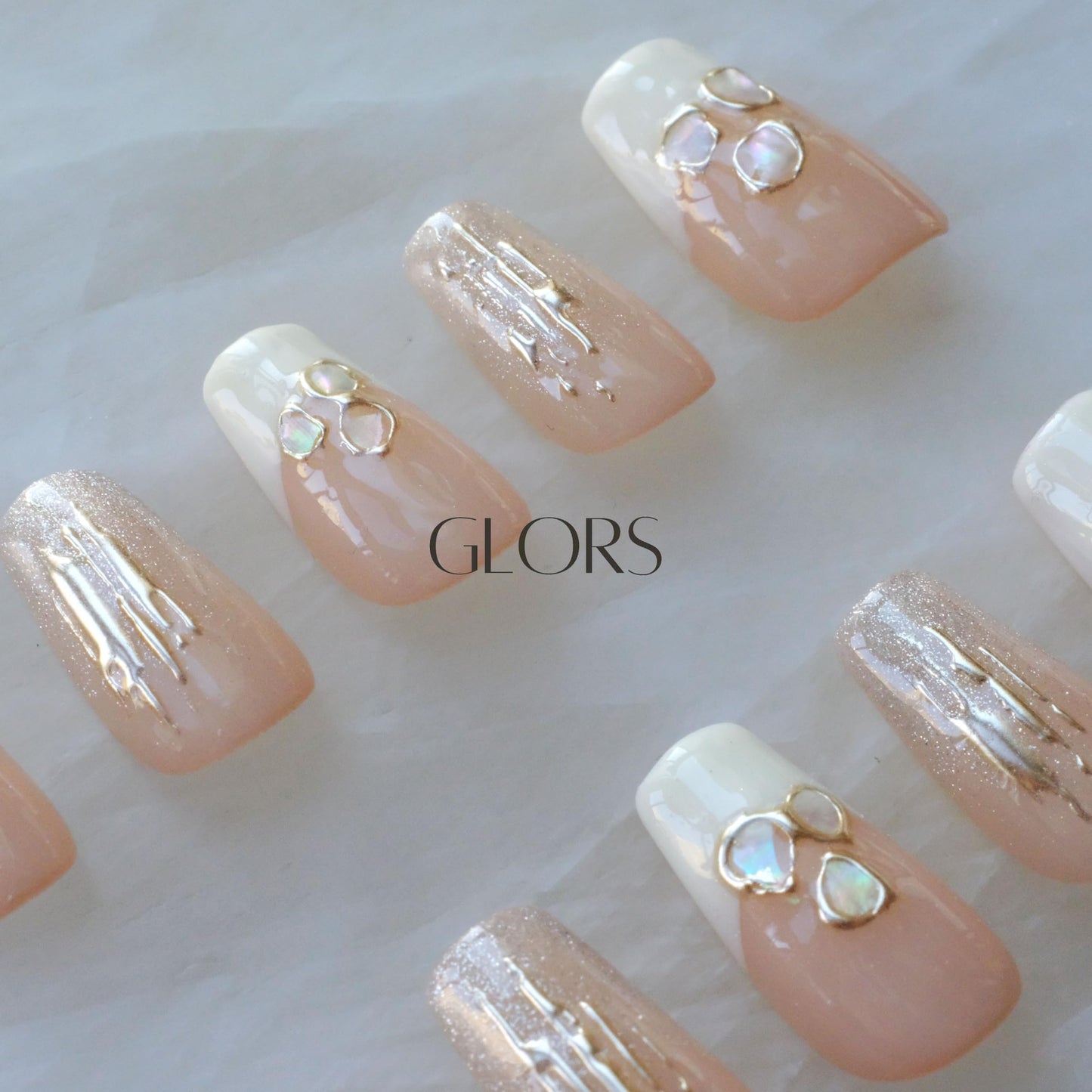 [GLORS] Purly Handmade Medium Ballerina Press on Nails | Mica Love - Shell Piece Pure and Seductive Fake False Nail Art, 10 Pieces (Small, MB)