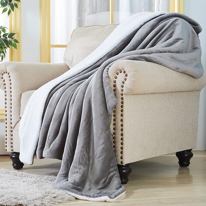 SOCHOW Sherpa Fleece Throw Blanket, Double-Sided Super Soft Luxurious Plush Blanket Queen Size 90 inchx90 inch, Grey