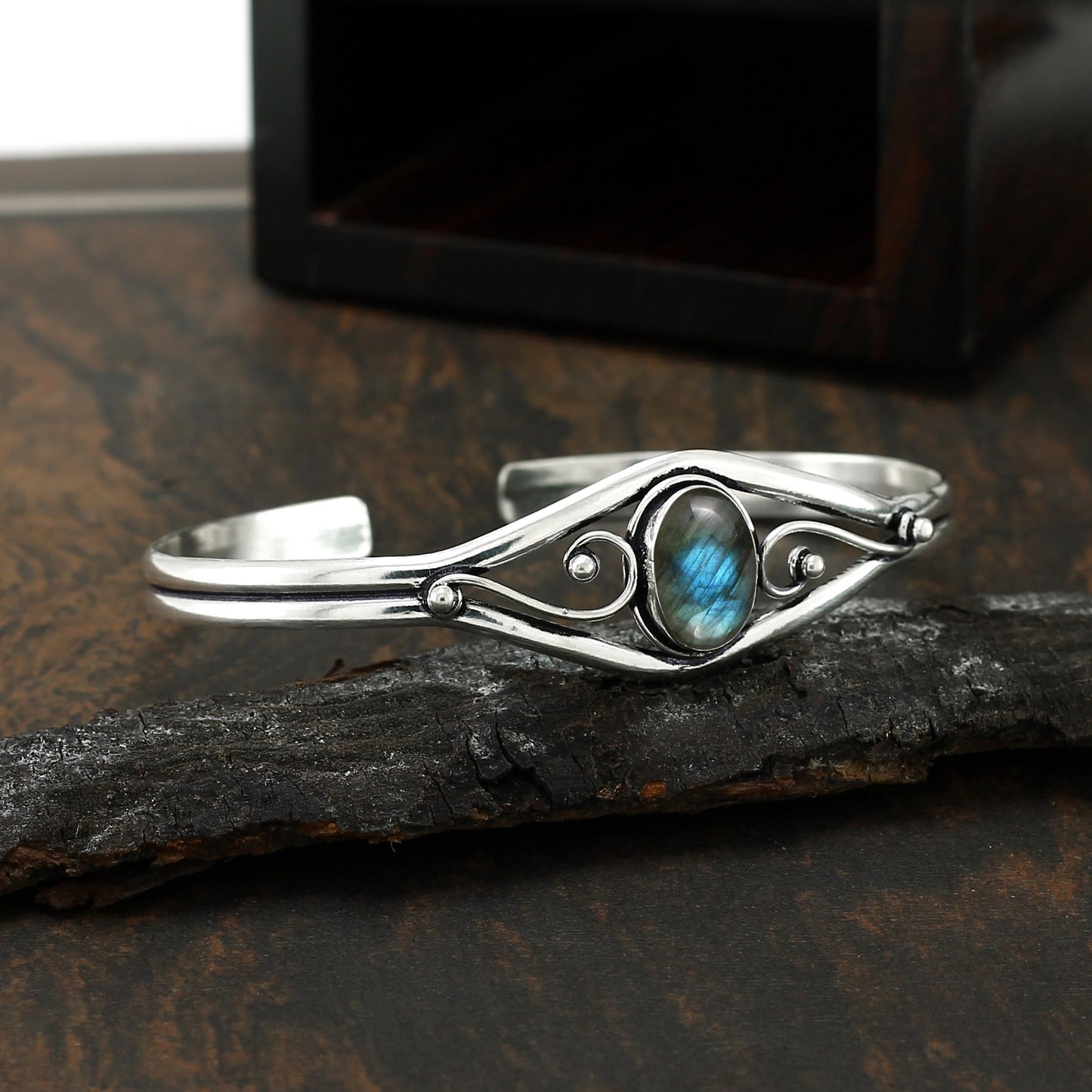 925 Silver Plated Natural Labradorite Cuff Bangle Bracelet for Women – Handmade Open Bangle – Green Blue Fire Gemstone Statement Jewelry – Gift for Her