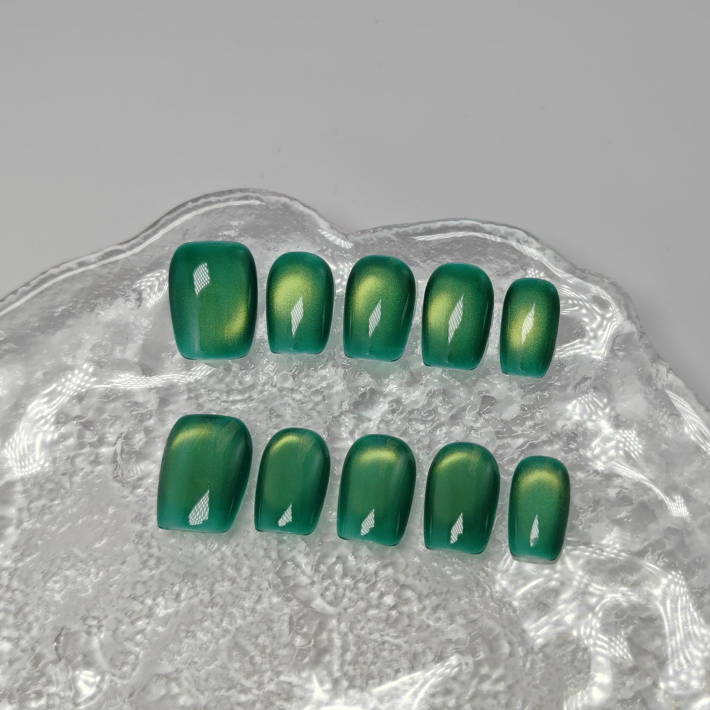 Cat Eye Press on Nails Handmade Short Oval/Square/Round False Nails with French Tip/Aurora/Magnetic Shimmer Designs (Jelly#Square Emerald, Small)