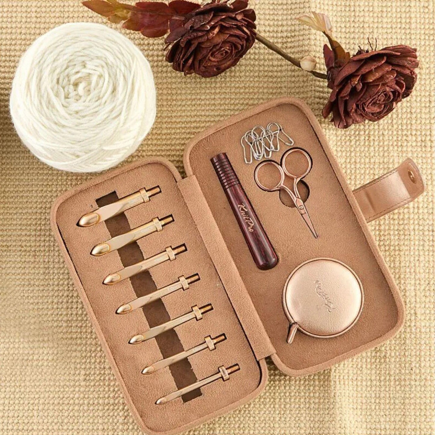 KnitPro Oasis Chunky Set Crochet Hooks 2 inch Size 5.5, 6.0, 6.5, 7.0, 8.0, 9.0, 10.0 mm Interchangeable, Stitch Markers, Measuring Tape & More, Fabric Case with Project Bag