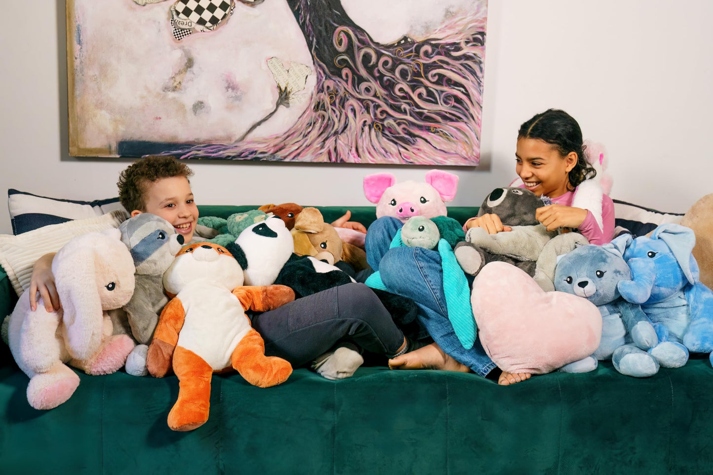 HUGIMALS Hugarounds Berkeley the Bat 2.5 lb Microwaveable & Freezable Weighted Plush Neck & Shoulder Wrap | Soothing, Comforting Hugs for Self-Care & Relaxation | Unscented for Ages 2+