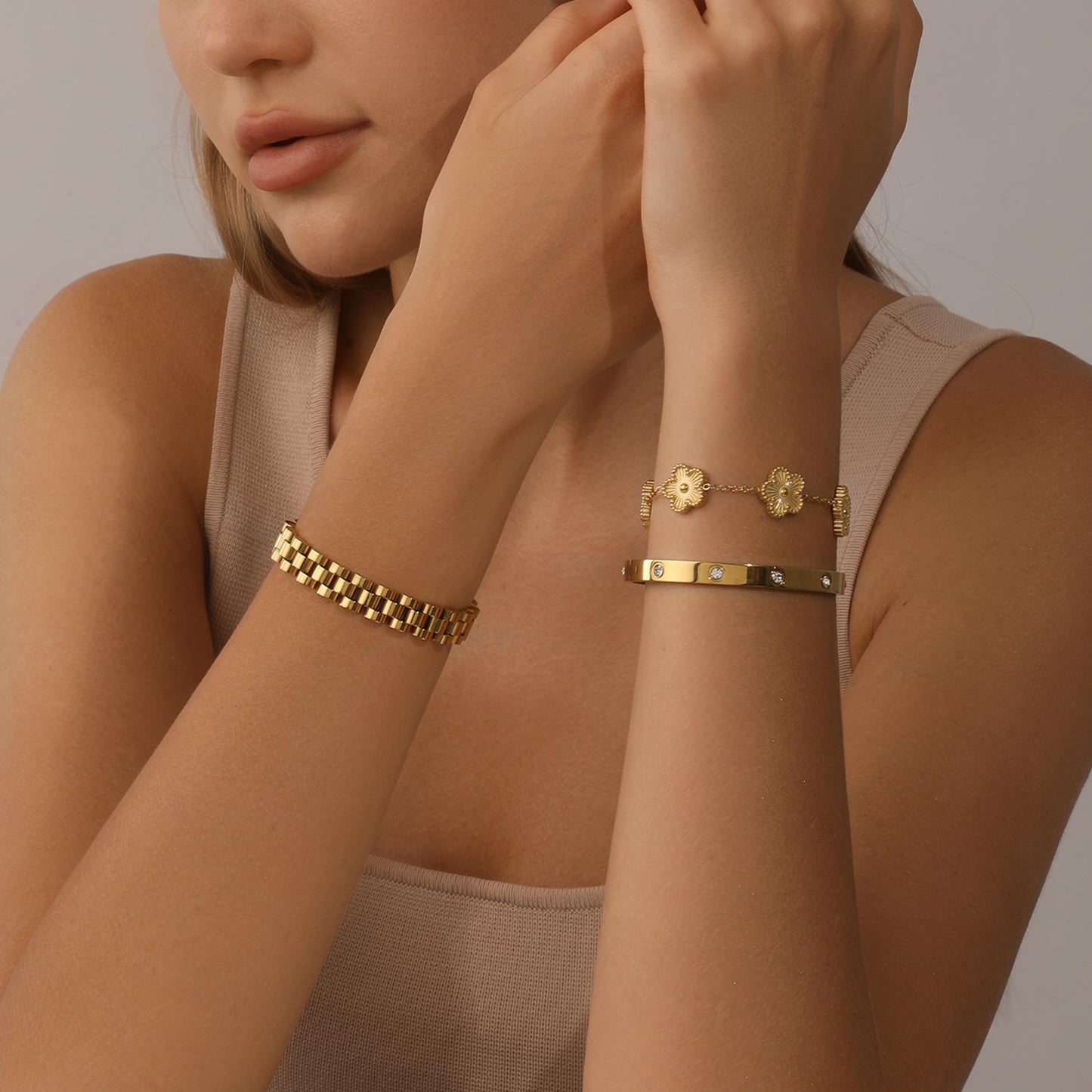 ISELBDR 2PCS 18K Gold Chain Link Bracelets for Women - Stackable Love & Friendship Theme Bangle Bracelet Set,Non-Tarnish Stainless Steel Jewelry with Adjustable Tool. (3pcs-Gold)
