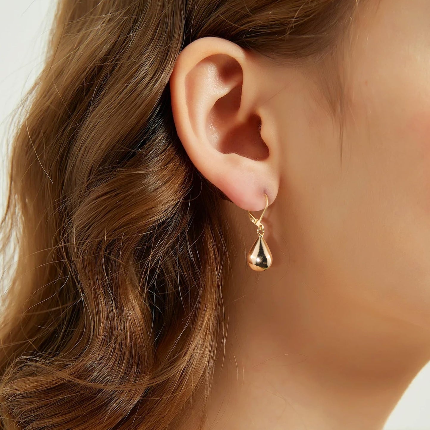 Teardrop Leverback Dangle Earrings for Women 14K Gold Tear Drop Waterdrop Dangle Earrings for Women Trendy Hypoallergenic Teardrop Leverback Earring