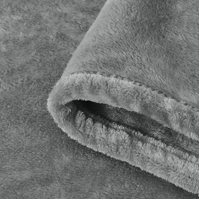 SOCHOW Flannel Fleece Throw Blanket, 340 GSM All Season Super Soft Cozy Blanket for Bed, Sofa or Couch, Grey, 50x70 inches