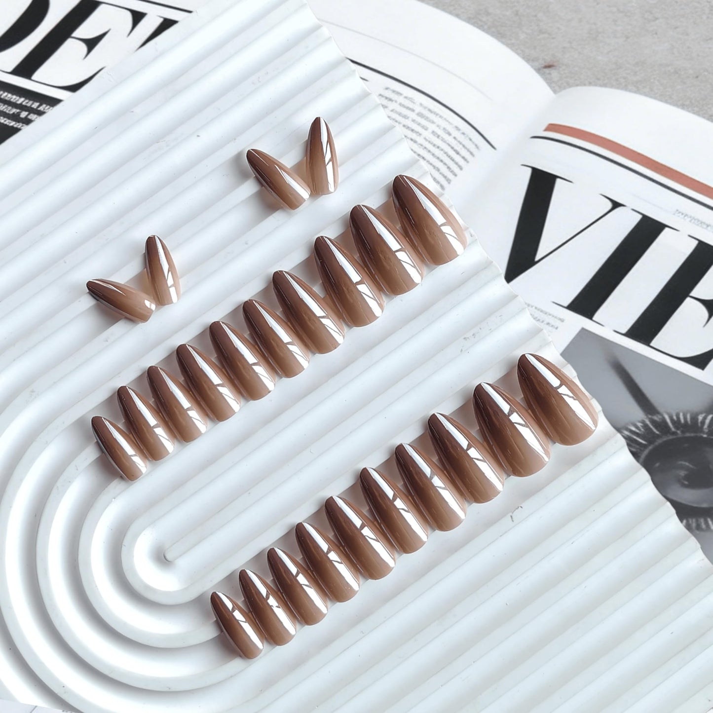 Ombre Brown Press On Nails Almond - KQueenest Chrome French Press On Nails Medium, Glazed Soft Gel Fake Nails Press ons, Glitter Glue on Nails Medium Stiletto, Stick On Nails for Women, 24 Pcs
