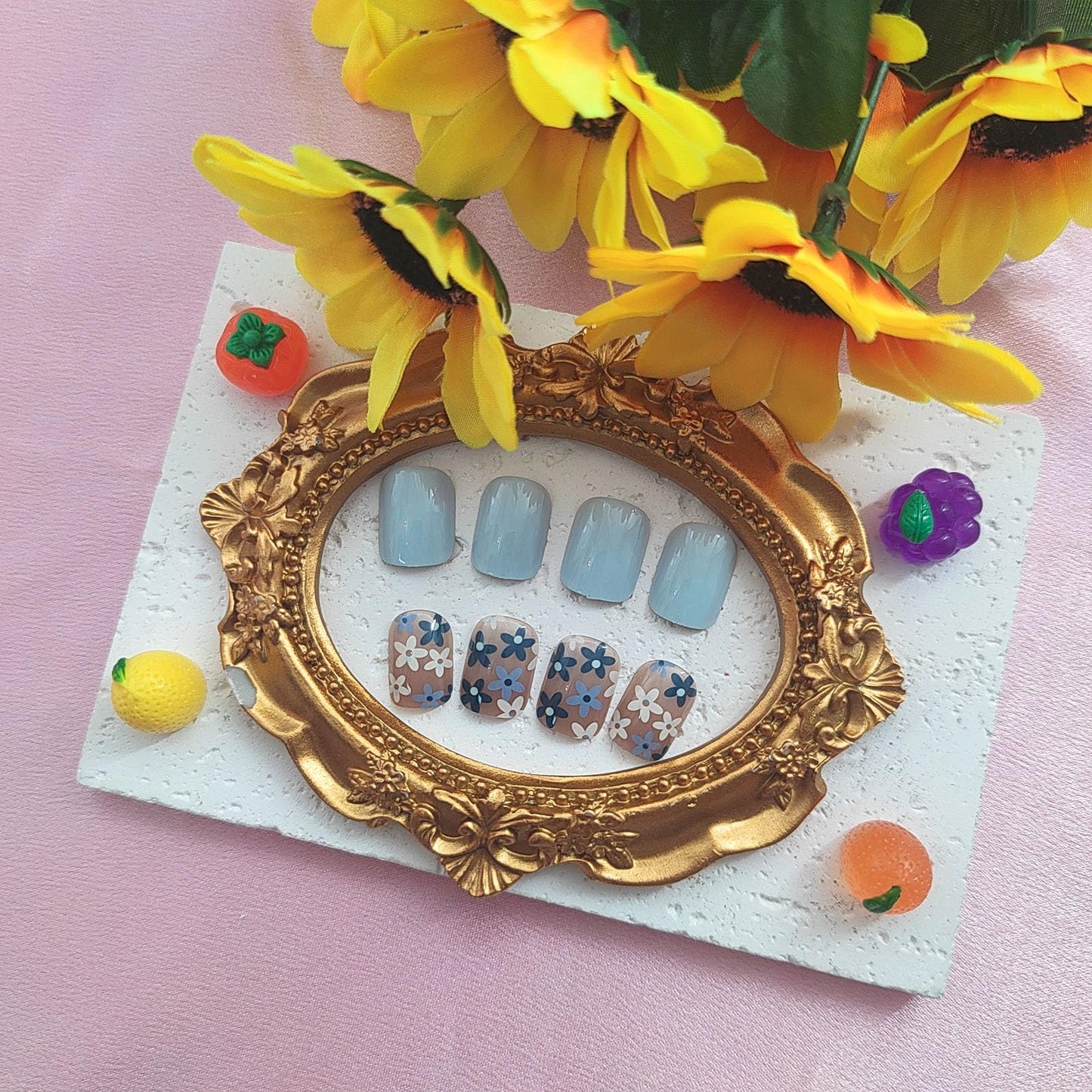 Short Press on Nails Square Fake Nails with Flower Designs Blue Nails Press ons Glossy Glue on Nails Spring Acrylic Nails Nude False Nails Artificial Stick on Nails for Women 24Pcs