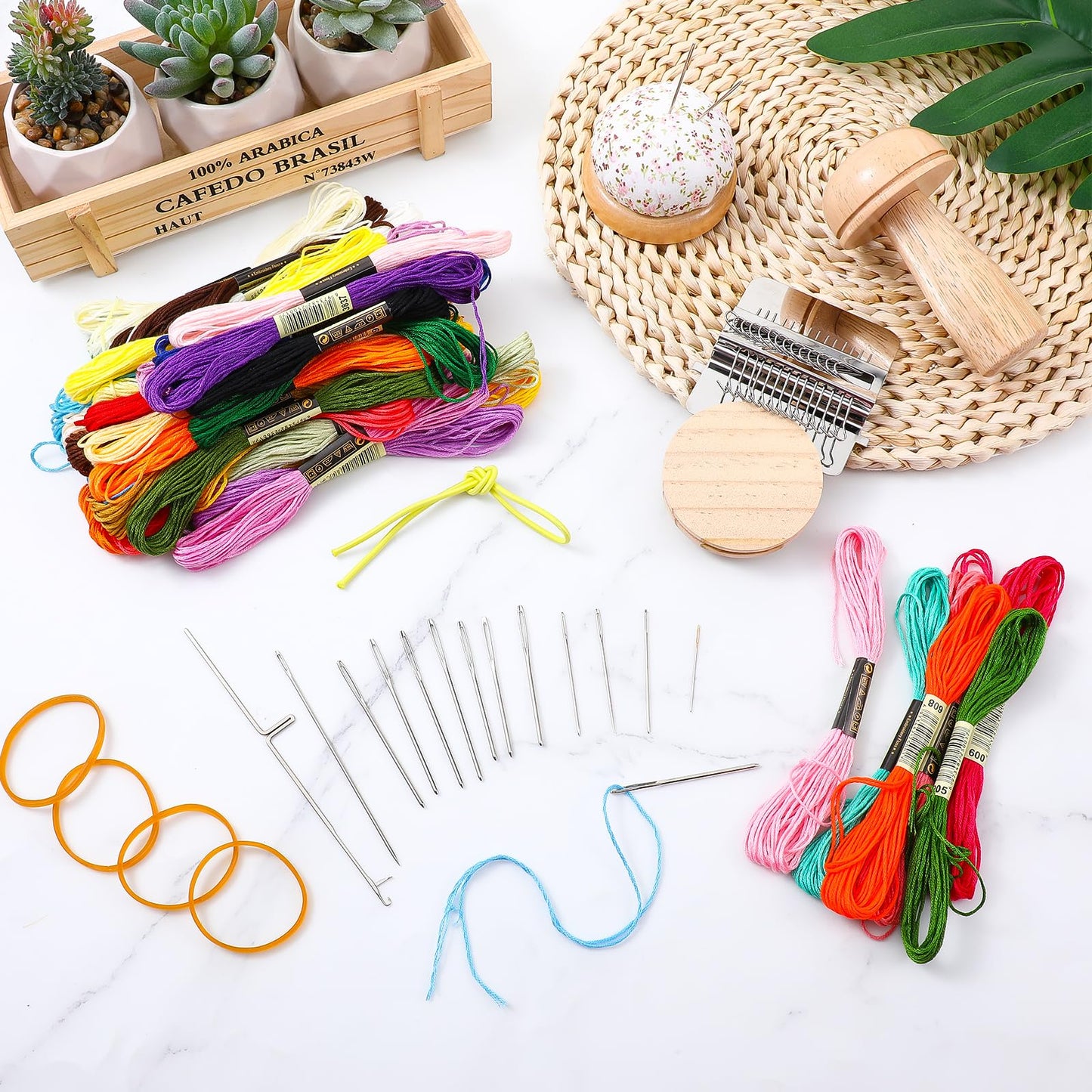 Mini Darning Mushroom for Socks Darner Kit Include 14 Hooks Small Weaving Darning Loom 12 Large Eye Needles 50 Colors Thread for DIY Handicrafts Home Sewing Care Weaving Repair Tool