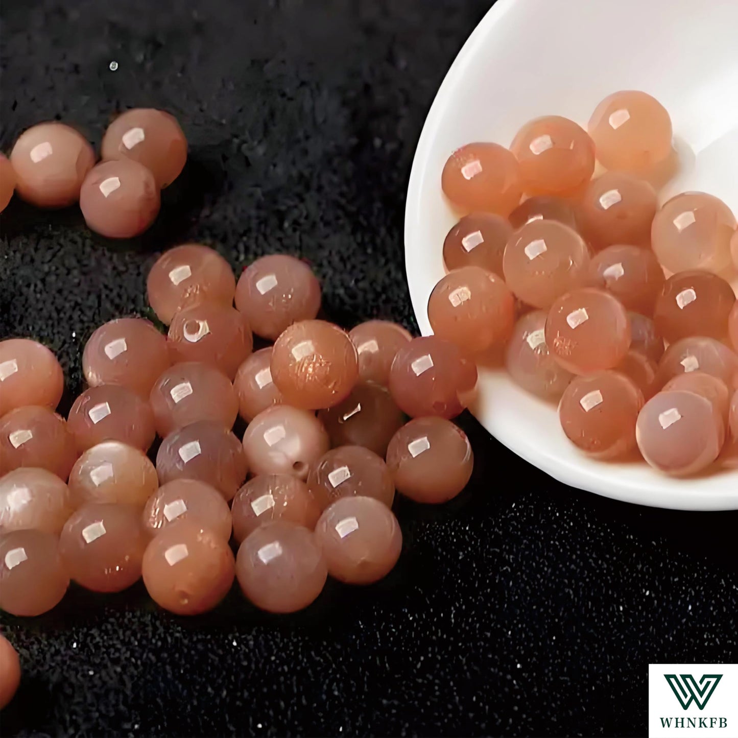 WHNKFB 10mm 50PCS Natural Peach Moonstone Round Beads, Smooth Polished Loose Gemstone Beads for Jewelry Making Craft - 4mm 6mm 8mm 10mm Options with Free Elastic Cord