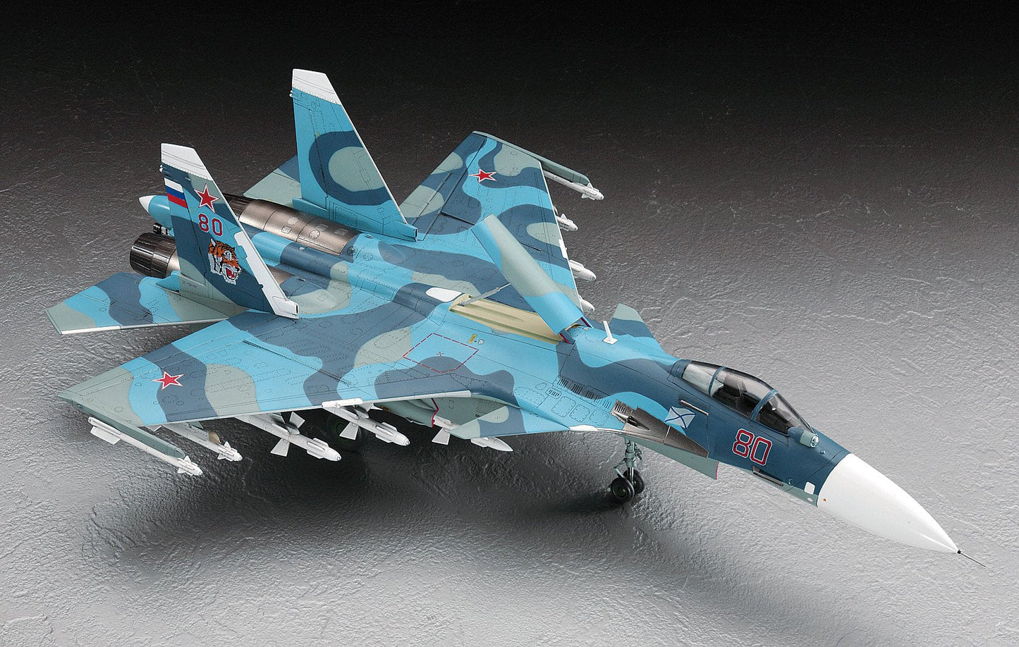 Hasegawa 1:72 Scale SU-33 Flanker D Model Kit