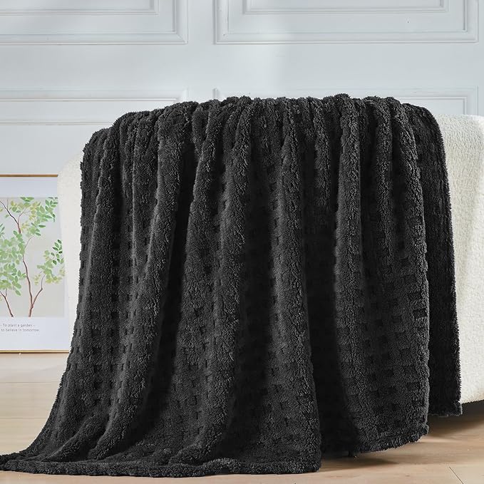 NEWCOSPLAY Super Soft Queen Blanket Black Premium Silky Flannel Fleece 3D Waffle Checkered Lightweight Bed Blanket All Season Use (Black, Queen(90"x90"))
