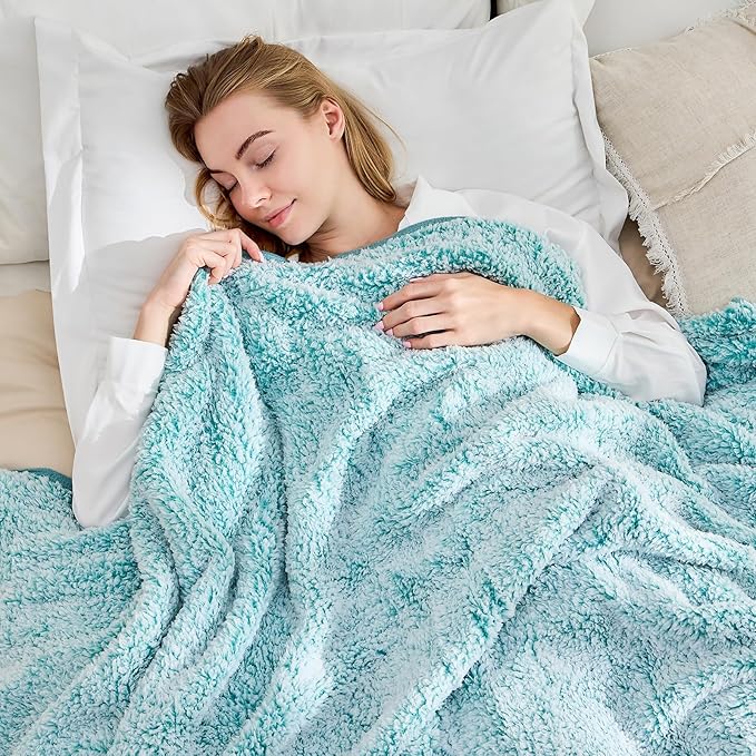 EMME Fuzzy Blanket Soft Fleece Throw Blankets for Women, Fluffy Sherpa Throws(Plush Teal,60"x80")