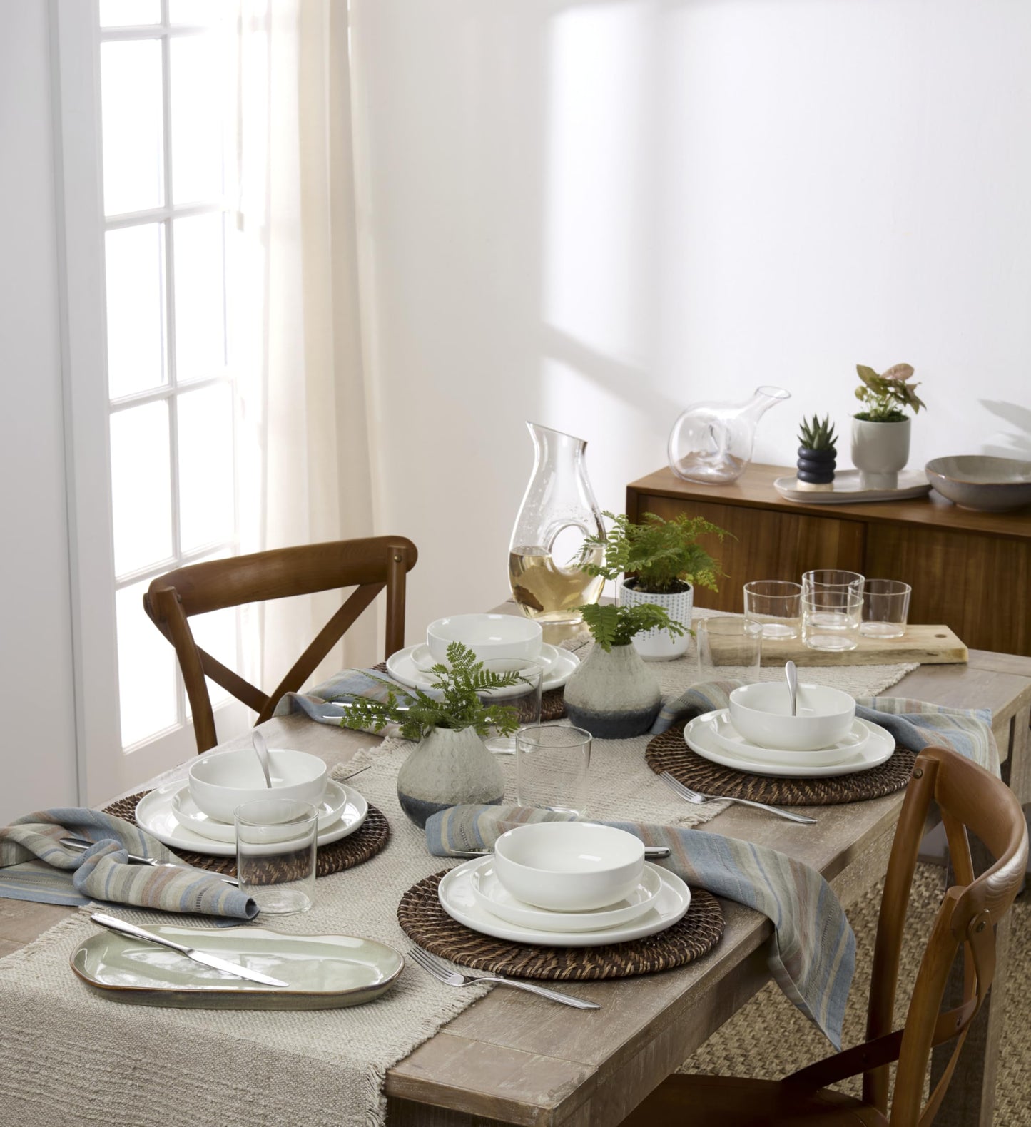 Oneida Dinnerware Set, 24 Seven White 24-Piece Dinnerware Set, Service For 8, Porcelain Material, Dishwasher And Microwave Safe, Bowls, Plates And Bowls, Dinner Dishes, Plates, Home (White, 24 Piece)
