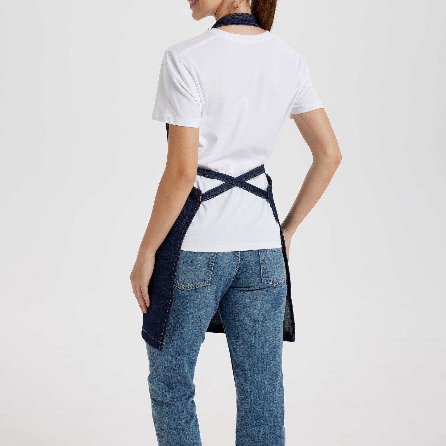 CIRCOOLE Chef Apron for Men Women with Large Pockets, Adjustable Denim Apron for Cooking, Baking, Gardening, Woodworking, Painting,Size M to XXL(Blue)