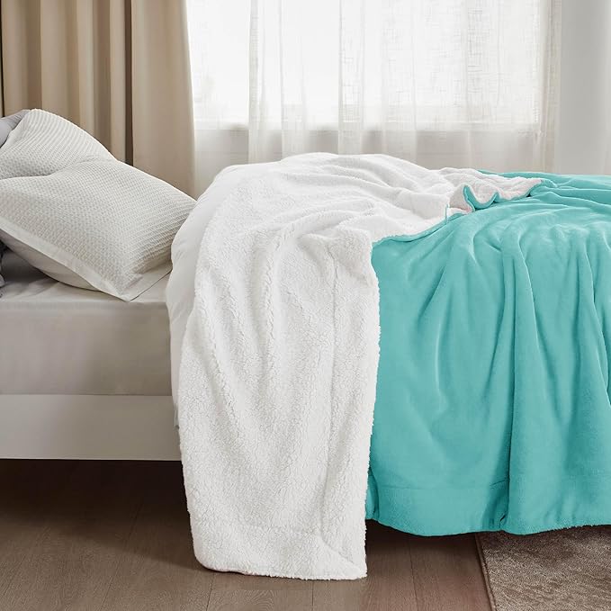 Bedsure Sherpa Fleece Throw Blanket for Couch - Thick and Warm, Soft Fuzzy Plush Throw Blanket for Winter, Light Teal, 50x60 Inches