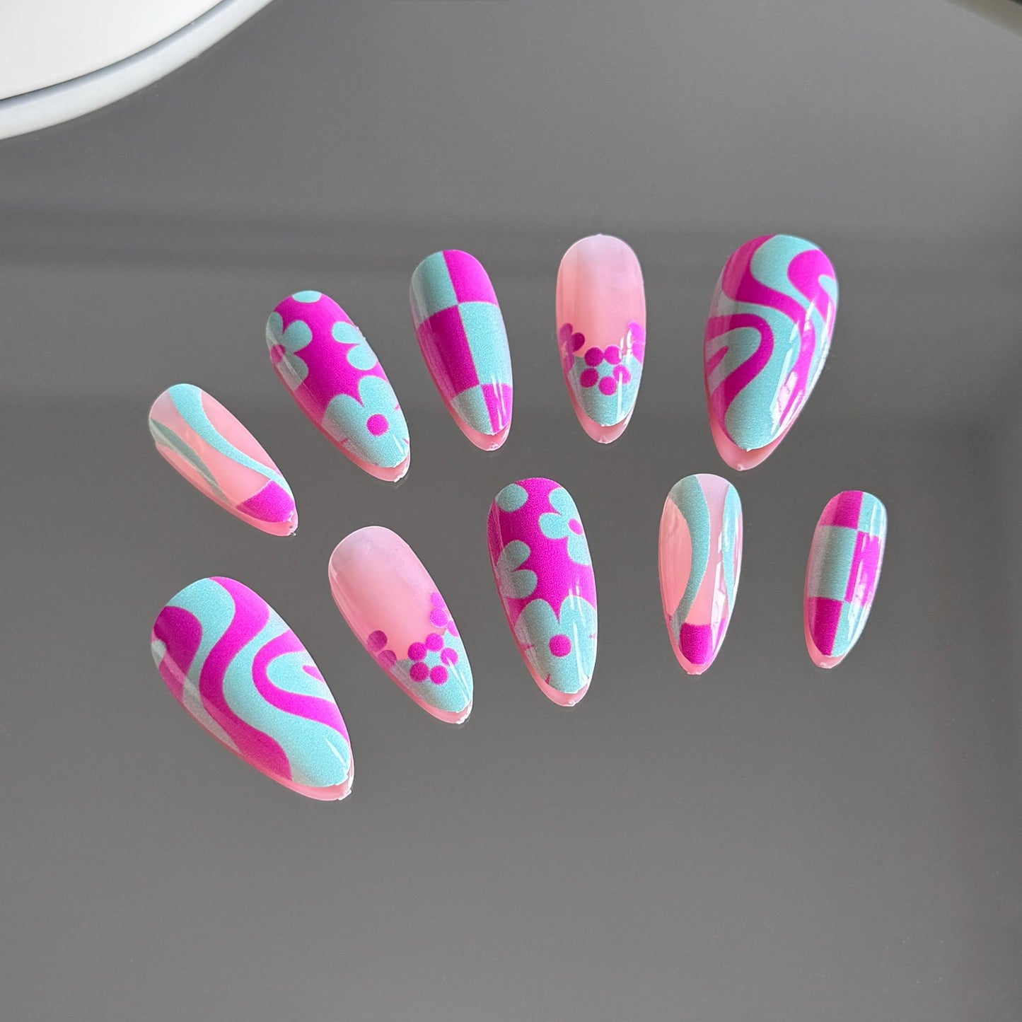 YHGIJ 24pcs Medium Almond Press-on Nails: Multicolor Floral & Plaid Designs, Glossy Plastic Finish