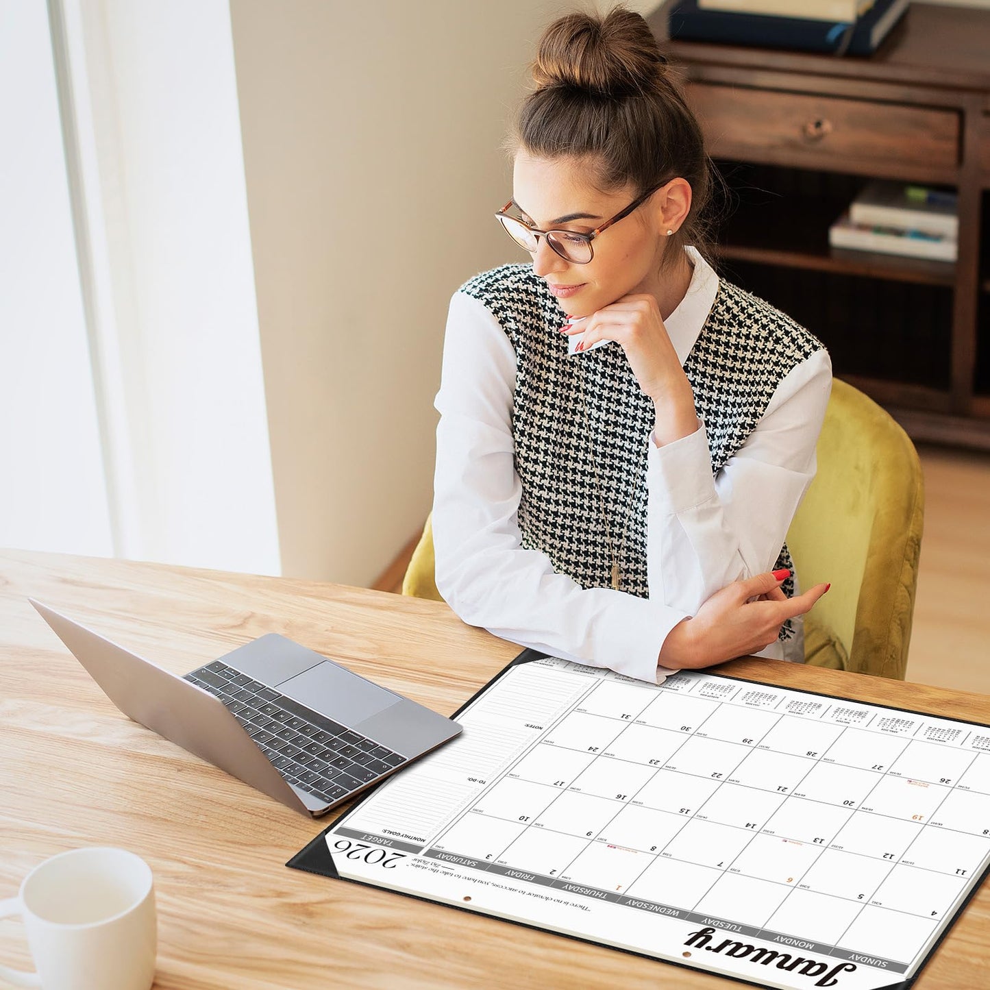 Ospelelf Large Desk Calendar 2026-2027 with PU Leather Pad, 18 Months Planner Pad from January 2026 - June 2027, 22" x 17" Wall Calendar with Protective Cover for Home or Office, Black