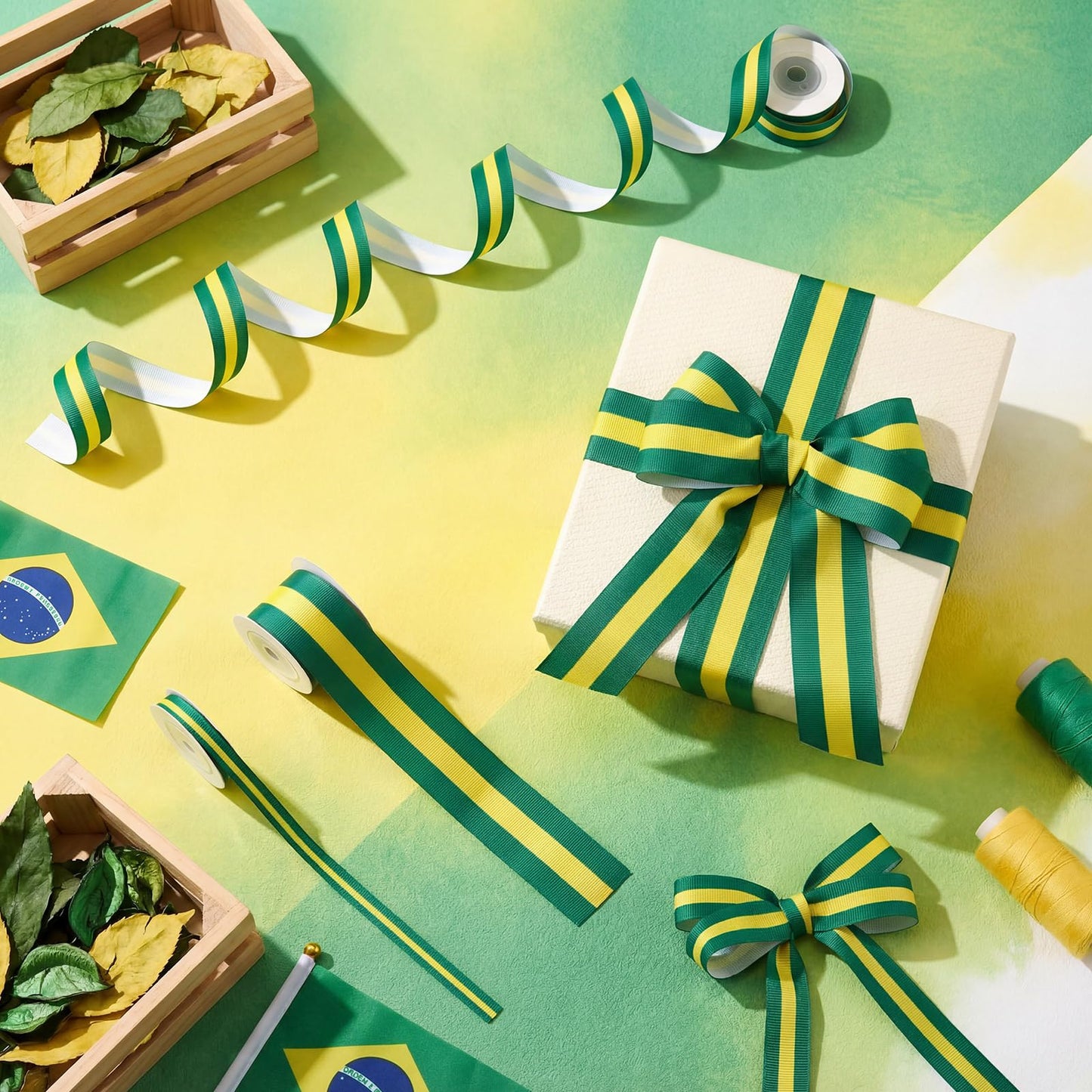 Cunno 3 Rolls Green Gold and Yellow Stripe Grosgrain Ribbon Decorating Material Double Face Polyester Fabric Ribbons Roll for Christmas Home DIY Gift Wrapping Crafts, 0.4, 0.87, 1.5 Inch Wide, 15 Yard