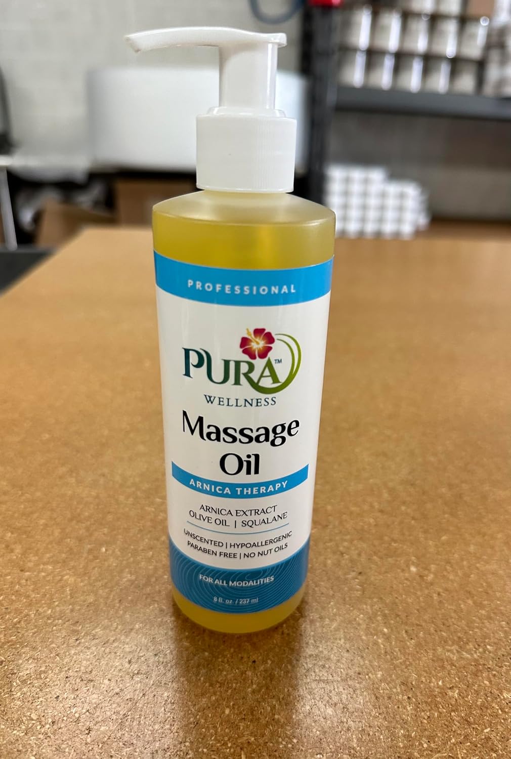 Wellness Professional 8oz Arnica Oil, 8oz, Massage Oil, Unscented Deep Tissue, Arnica, Hypoallergenic Arnica Oil for Physical Therapy and Muscle Recovery