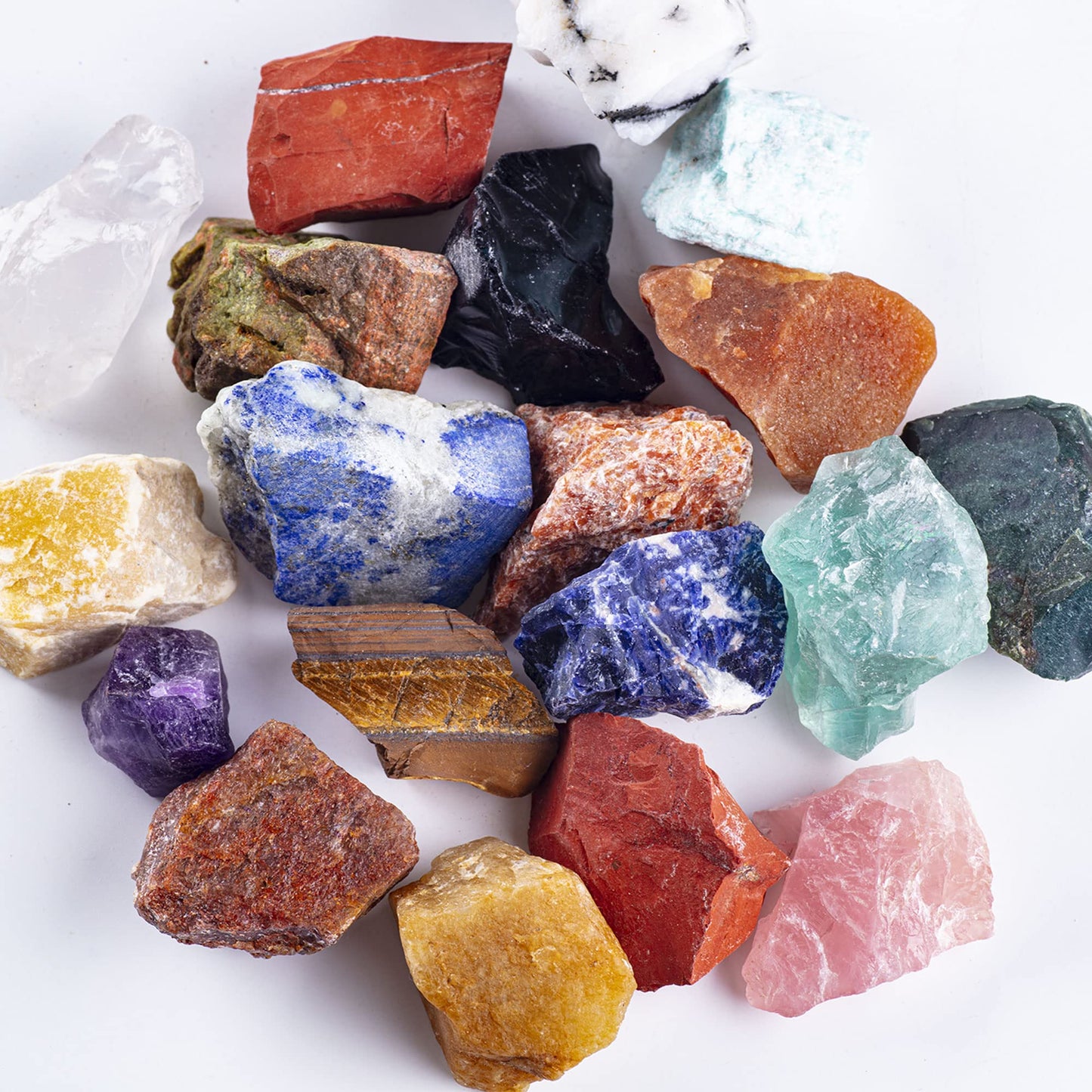 UFEEL 1 LB Bulk Rough Madagascar Stones Mix Natural Raw Crystal Stones for Tumbling Fountain Rocks Decoration Polishing Wire Wrapping Healing Crystal Large 1 inch