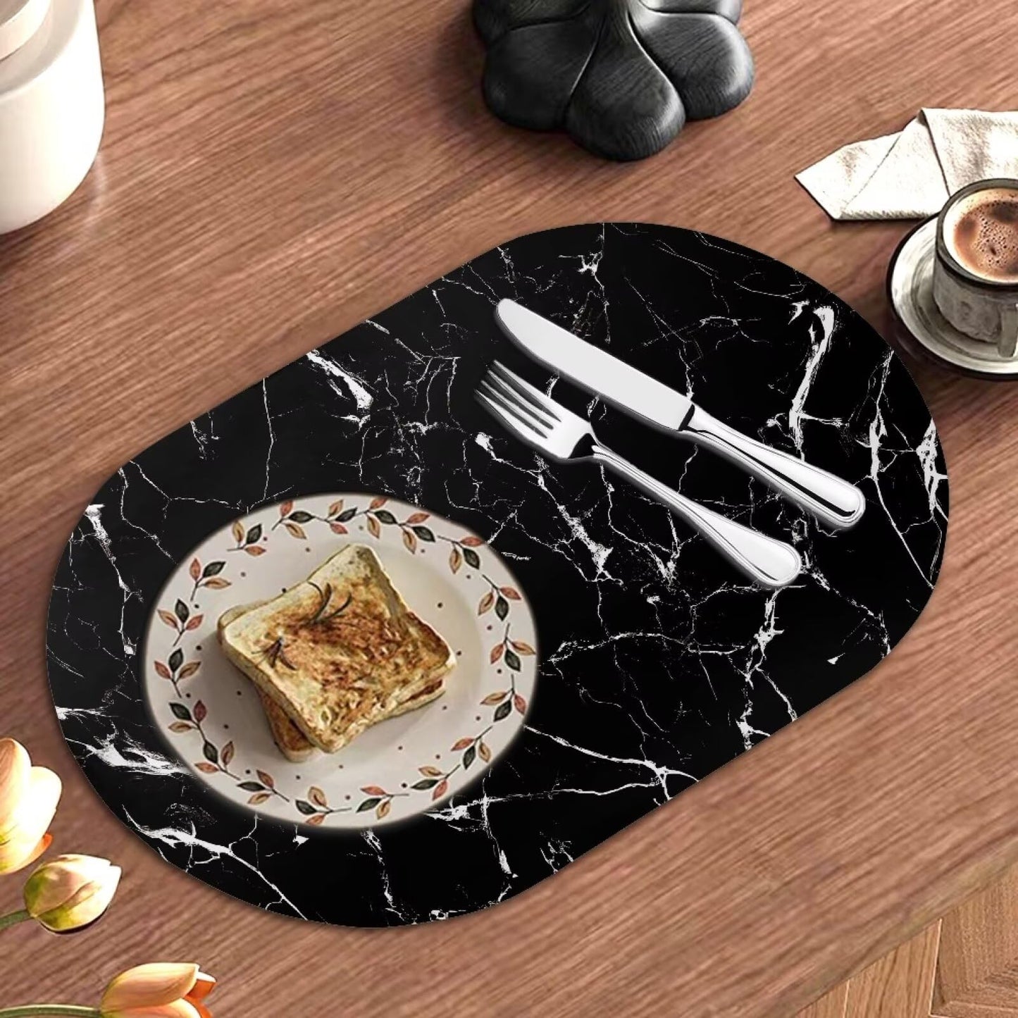 Qehuruxo Marble 4 Piece Placemat Set Waterproof Easy to Wipe Clean Place Mats PU Leather Placemats Heat Resistant Dining Table Placemat Dinner Table Protector