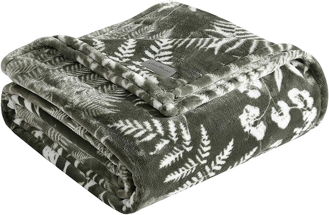 Eddie Bauer - King Blanket, Ultra Plush Bedding, Lightweight Home Decor for All Seasons (Fern Garden Green, King)