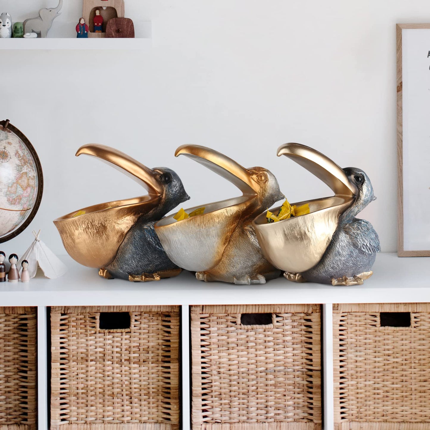 PlivBloom Pelican Key Holder Statues,Fun Animal Hippo Candy Dish,Candy Dish for Office Desk Unique,Modern Key Holder for Pelican Figurine,Suitability Desk candy bowl and Entry Table Decor Items(Gold1)