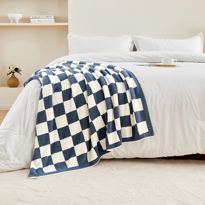CozeCube Checkered Blanket, Ultra Soft Cozy Blue and White Throw Blanket, Warm Cozy Knit Fuzzy Plush Checkerboard Throw for Couch Bed Sofa, 50"x60"