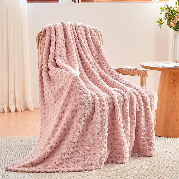 NEWCOSPLAY Super Soft King Blanket Pink Premium Silky Flannel Fleece 3D Waffle Checkered Lightweight Bed Blanket All Season Use (Pink, King(90"x110"))
