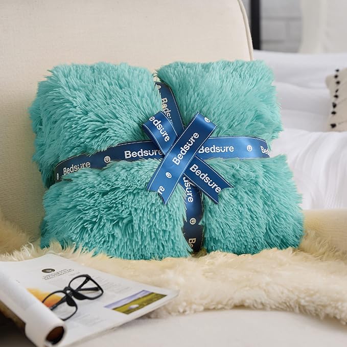Bedsure GentleSoft Fluffy Green Throw Blanket Gifts for Women, Men, Soft Fleece Cozy Fuzzy Sherpa Plush Warm Minky Thick Faux Fur Throws for Couch, Bed, Green Decor Blanket Gifts for Mom Dad, 50x60