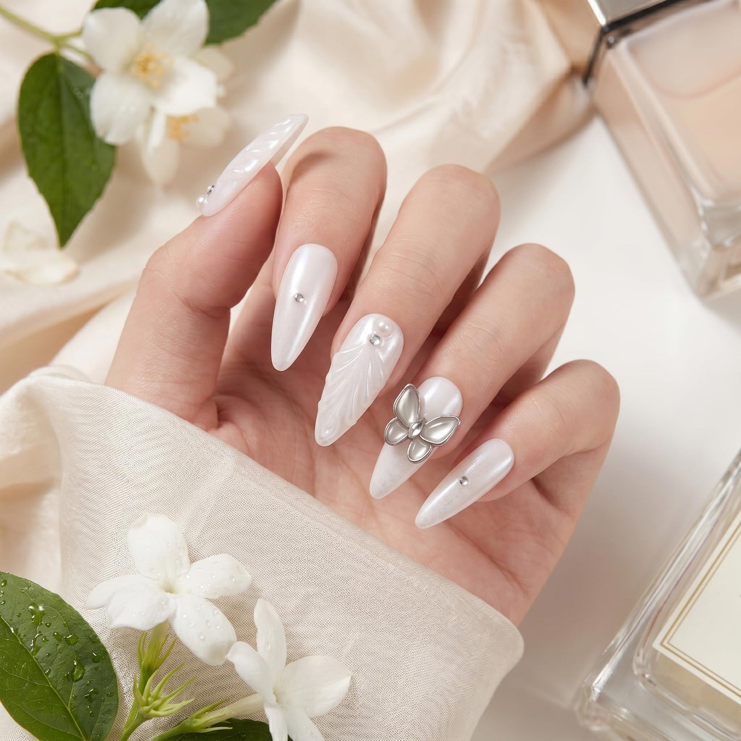 Sun&Beam Nails Handmade Press On Nails Long Stiletto Silver Glitter Butterfly Pearl Shimmer 10 Pieces for Everyday Wear and Special Occasions (#020 XS)
