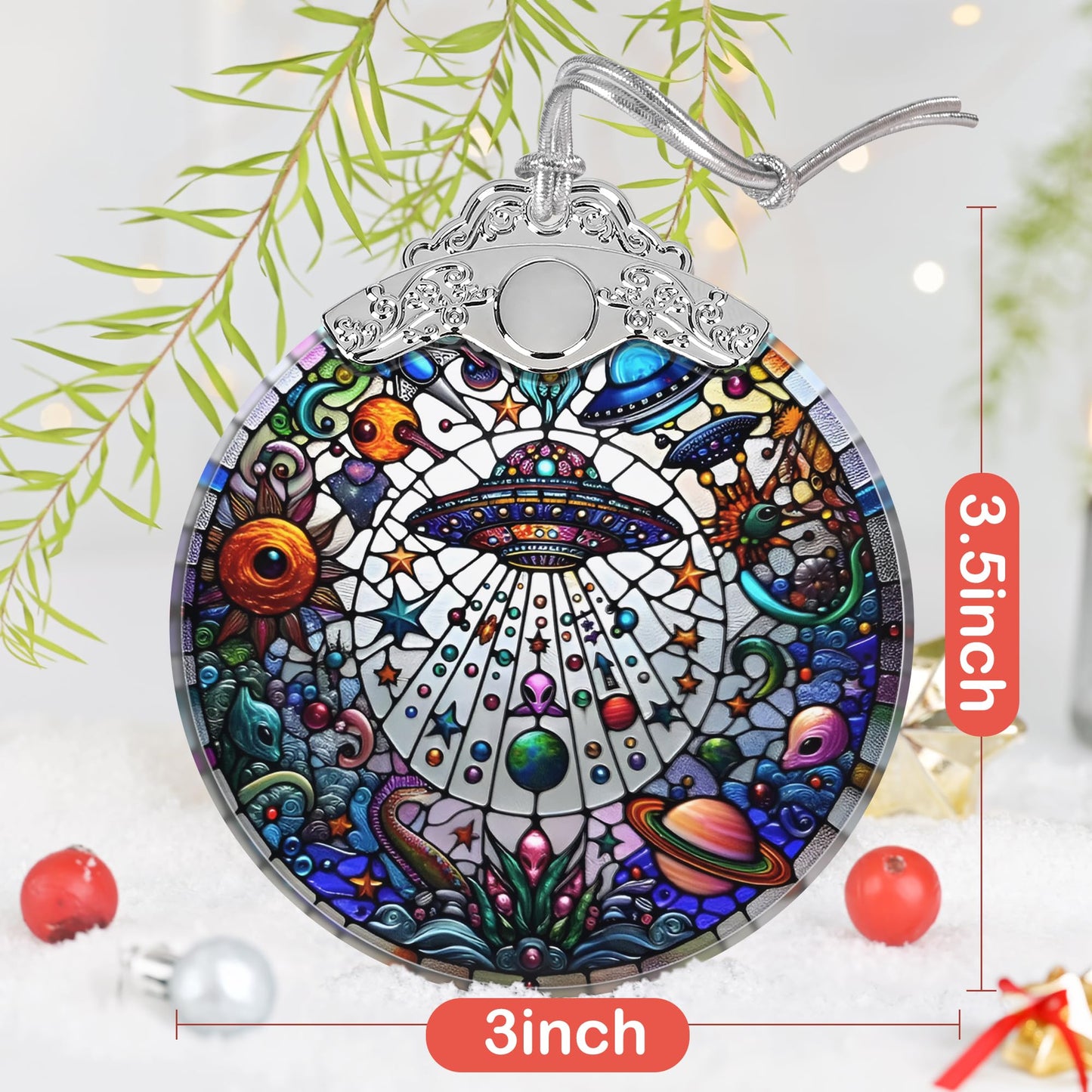 UFO Alien Stained Glass Ornament, Christmas Ornaments, Christmas Tree Decorations, UFO Alien Christmas Decor, UFO Alien Ornaments for Christmas Tree, Holiday Presents, Gift Exchange Ideas