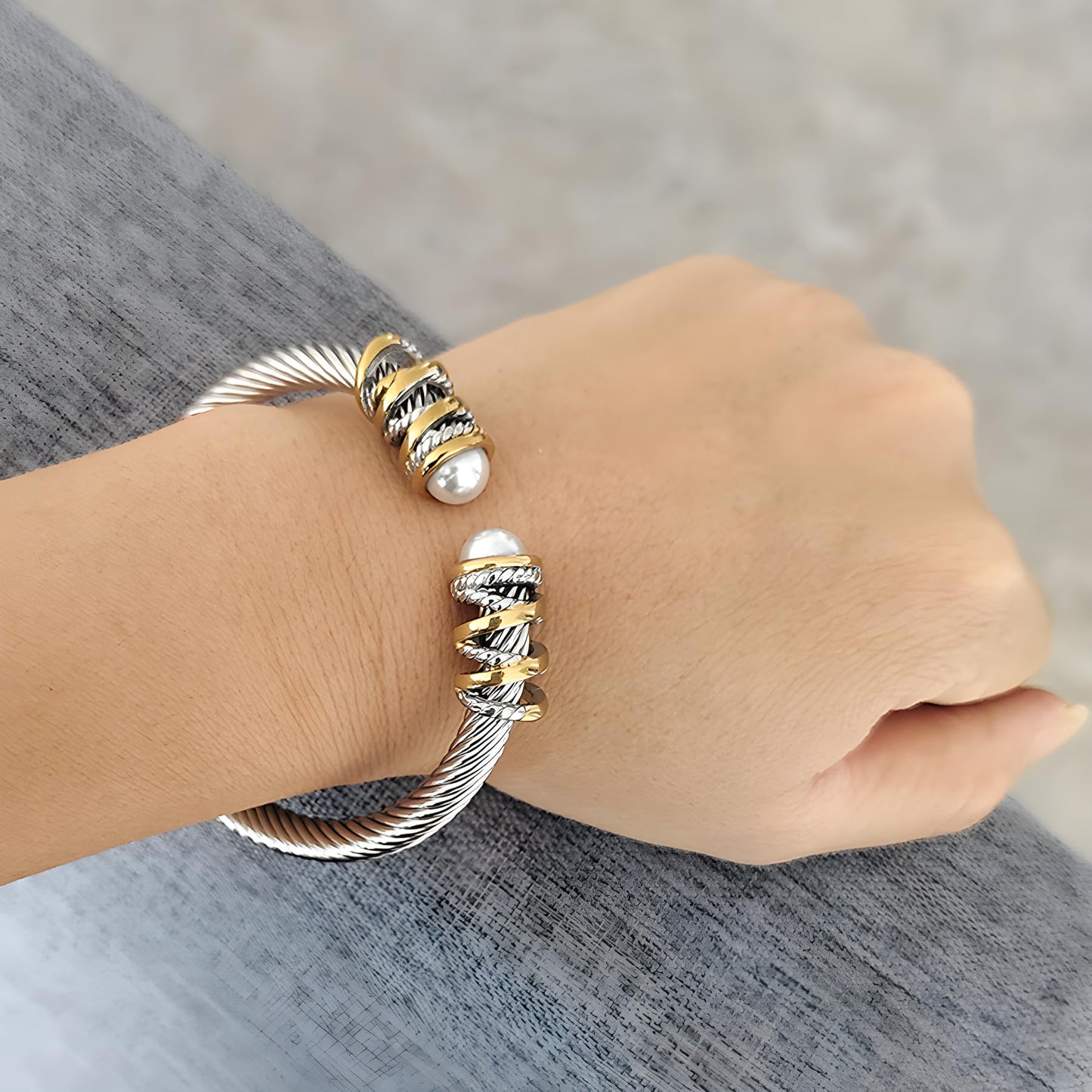 OSIRIDEH2 Elegant Twisted Cable Bangle Bracelet for Women - Open Cuff Classic Jewelry Gift for Anniversary, Valentine, Birthday (Twisted Cable Gold)