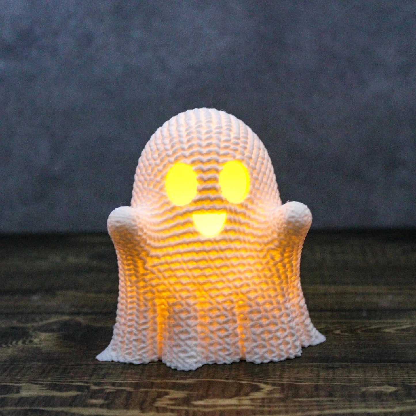Charming Crocheted Ghost with LED Tea Light – Cute Halloween Ghost Decor – Spooky Crochet Ghost Table Centerpiece – Light Up 3D Printed Decoration for Home and Party Decor