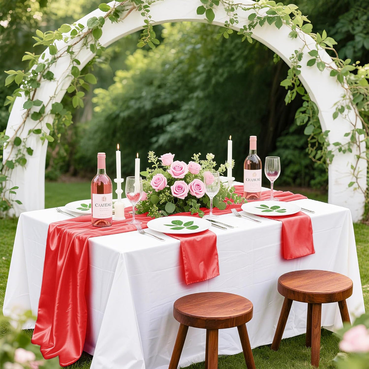 Bailarina 40 Pack Red Satin Napkins,17x17 Inches Wedding Napkins Square Soft Silky Table Napkins Bulk Decorative Elegant Cloth Napkin for Party Decoration, Banquet,Wedding,Graduation