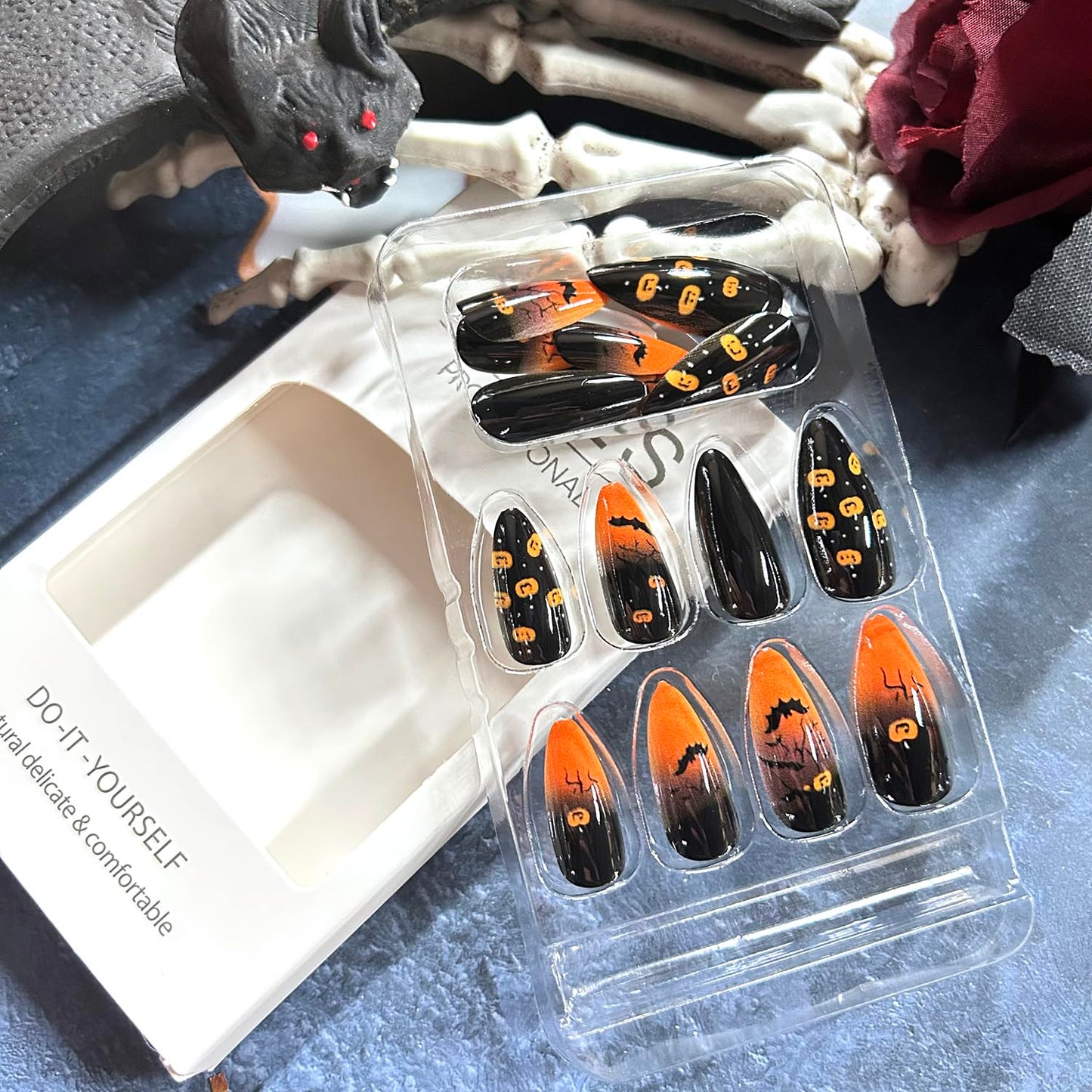 Halloween Bat Press on Nails Long Almond Pumpkin Ghost Pattern Halloween Nail Full Cover Glossy Artificial Acrylic False Nail French Tip Orange Gradient Glue on Nails for Women Festival Decoration