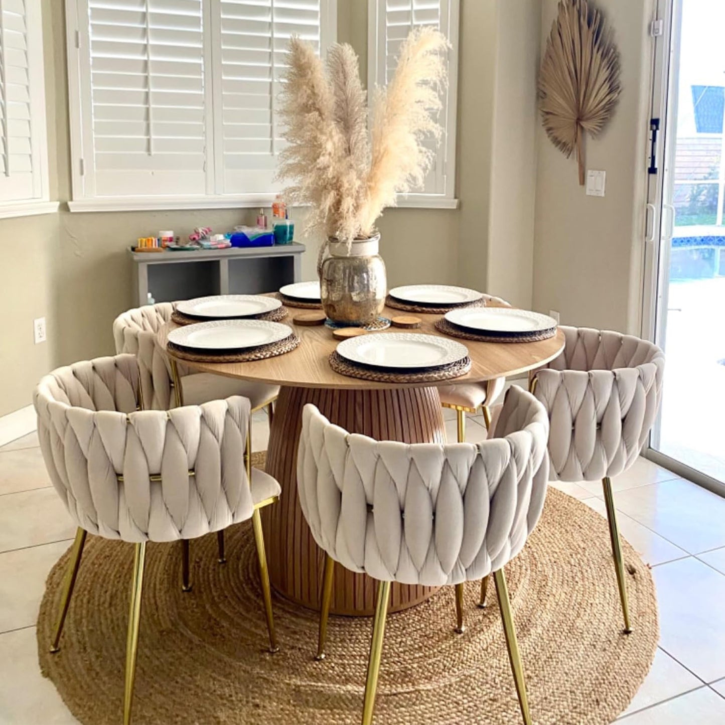 DREAMODERN Round Dining Table for 6 People, 47.24 Inches Dining Room Table, Wood Round Kitchen Tables for Dining Room, Kitchen, Living Room, Oak