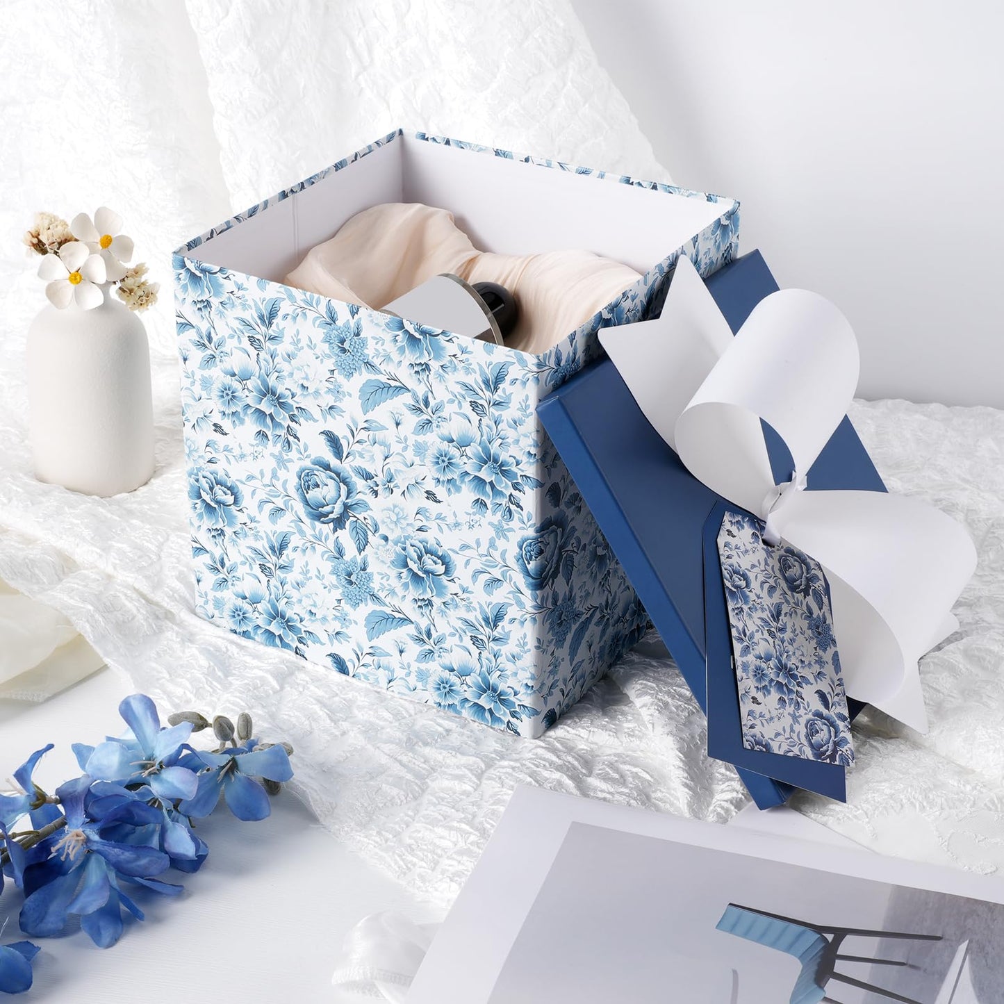 BIOBROWN Medium Gift Boxes with Lids for Presents, 9x9x9 Inches Chinoiserie Blue White Peony Floral Design Collapsible Gift Box for Mother's Day, Bridal Shower, Wedding, Birthday, Valentine's Day