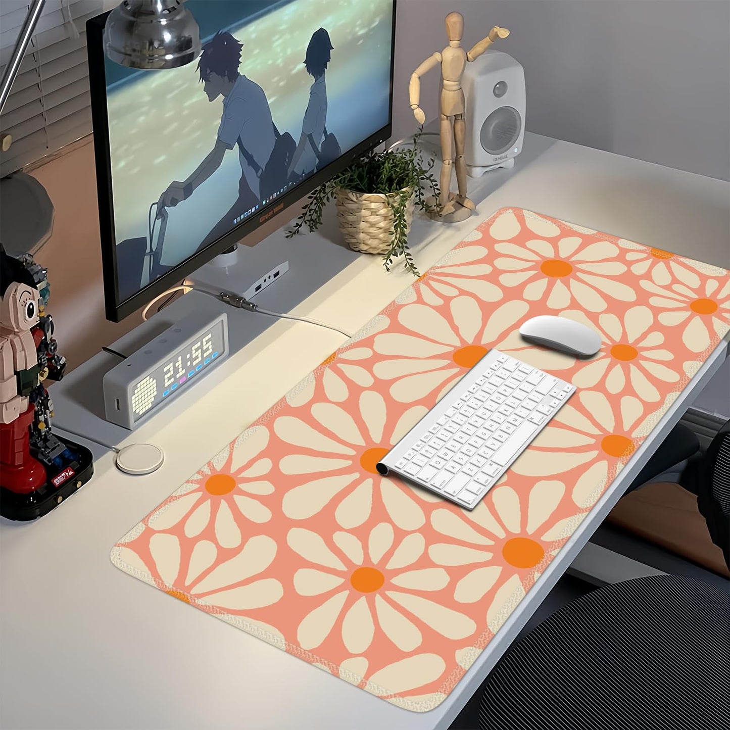 iCasso Desk Mat, Desk Matt for Desktop, Cute Desk Pad Mat, XXL Large Mouse Pad for Desk, Anti-Slip Big Mousepad with Stitched Edges, Keyboard Pad Mouse Mat for Computer, Work, Gaming (Orange Floral)