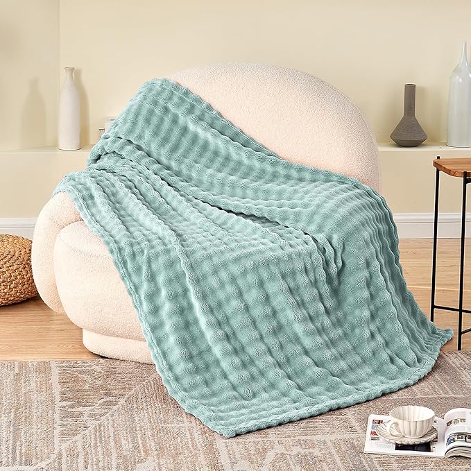SOCHOW Sage Green Bubble Fleece Blanket for Couch, Super Soft Cozy Cute Throw Blanket for Women, Decorative Fuzzy Flannel Blanket, 60 x 80 Inches
