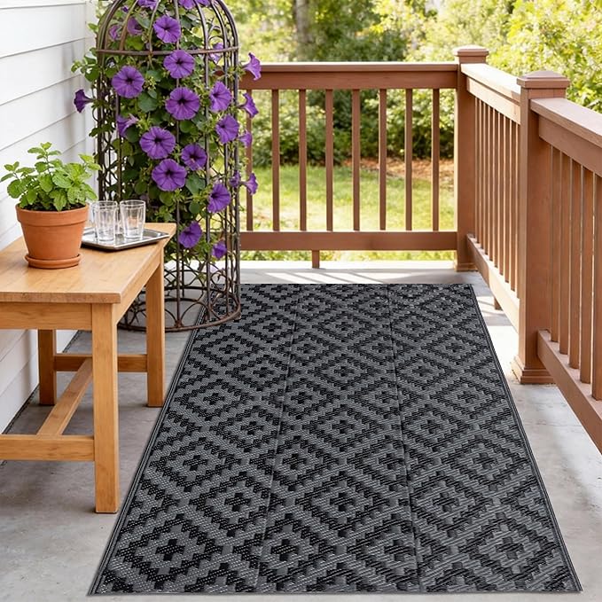 SAND MINE Waterproof Outdoor Rug 8x8 ft, Plastic Reversible Rug, Modern Area Rug, Large Floor Mat for Outdoors, RV, Patio, Backyard, Deck, Picnic, Beach, Camping (3' x 5', Black Grey Lattice)