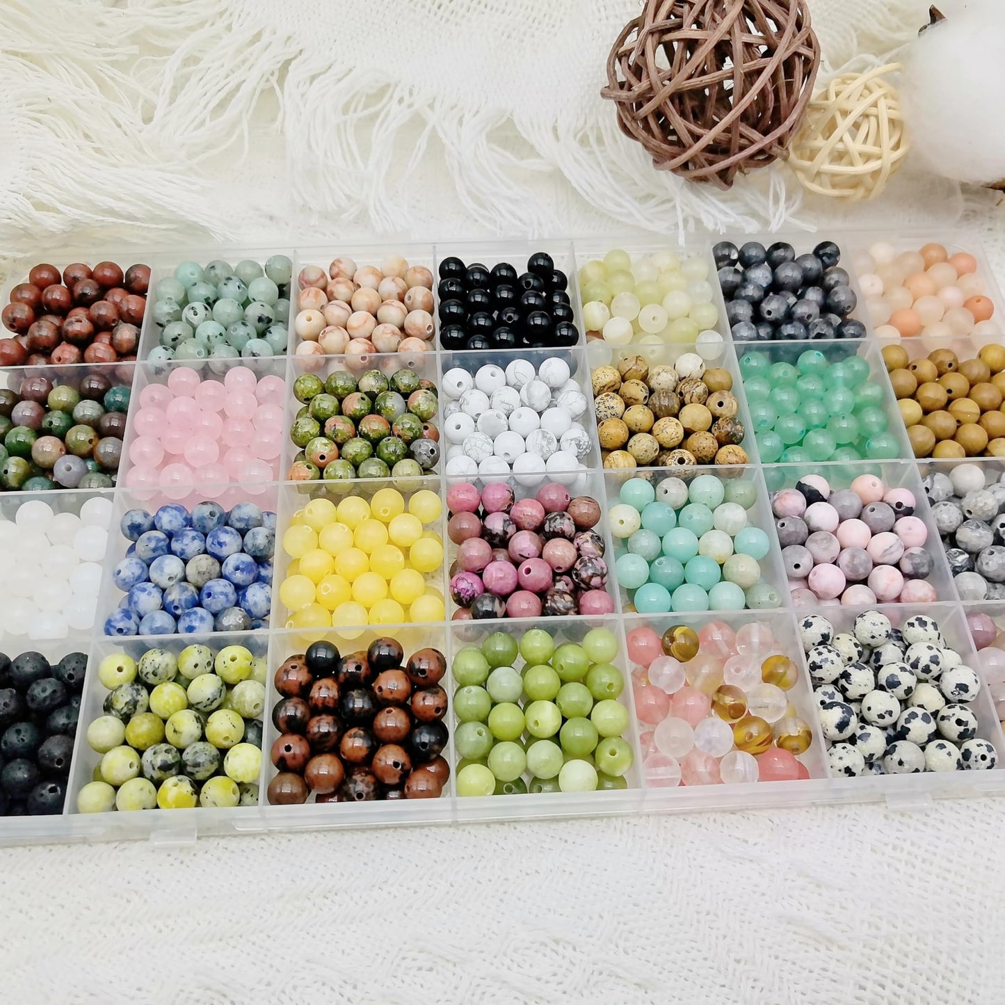Basigeese 1120pcs Natural Stone Beads Polished Beading 6mm Loose Beads Gemstone Crystal Energy Stone Healing Power for DIY Jewelry Making (6mm 28 Materials A)